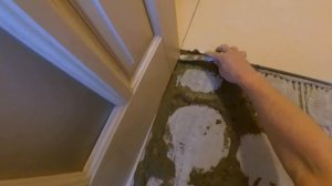 Ремонт замена кафельной напольной  плитки.