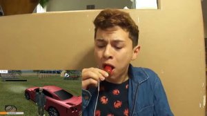 Парень ест острый перец когда Денис  картавит