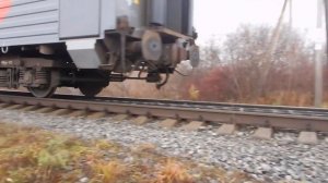 Тепловоз тэп70-575 с пригородным поездом №6645 Котлас-Сусоловка