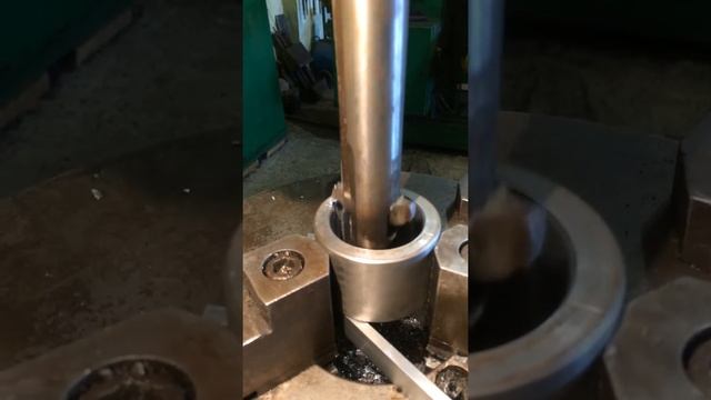 Работа долбёжного станка. Делаем шпоночный паз