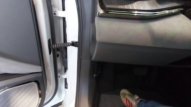 НЕВЕРОЯТНЫЕ АВТО!!! LI AUTO, ZEEKR, LOTUS, HiPHi. Сколько стоит это чудо???
