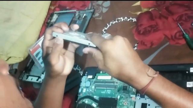 dell inspiron 15 3000 series new hard disk installation смотреть онлайн