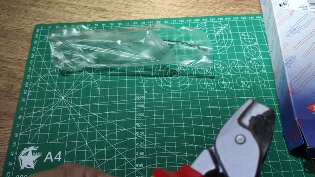 V.385 knipex 9516160 STEPCUT 1000v CABLE cutter,made in Germany смотреть онлайн