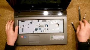 Как разобрать Ноутбук Acer Aspire 7560G ( Acer Aspire 7560G  disassembly. How to replace HDD, RAM)