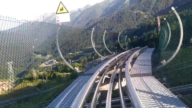 Катание на родельбане в Роза Хутор смотреть онлайн