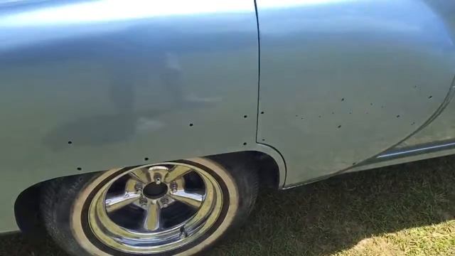 1953 Chevy Bel Air fresh out of the paint booth. смотреть онлайн