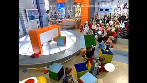 Можно ли детям запивать еду? - Доктор Комаровский