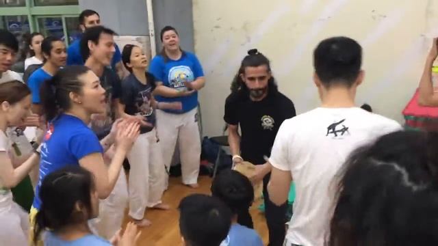【Capoeira Music】Bota pra roda ze ze│Mestre Tico (CDO) смотреть онлайн