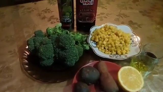 Праздничный салат из БРОККОЛИ без майонеза.Быстро,вкусно,полезно.