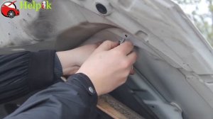 Установка упоров капота (амортизаторов) на Toyota RAV4 3g restyling (www.upora.net)