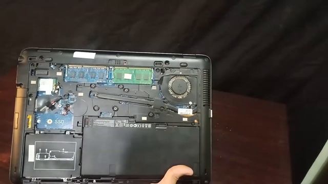 HP zbook 14 G2 Model i7 5th Generation 8/256 SSD Full Review смотреть онлайн