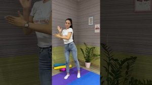 Утренняя гимнастика”Почесали ручкой ушки”.