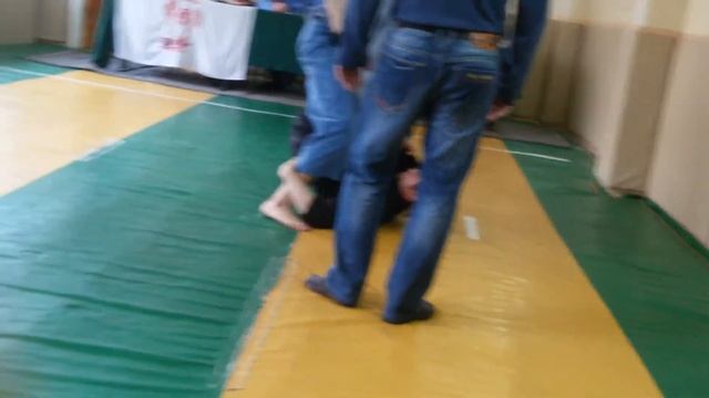 Турнир по джиу-джитсу 19.04.2015, Бутурлакин Антон смотреть онлайн