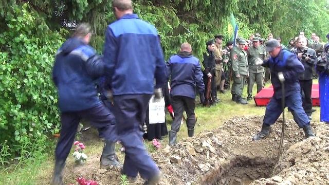 Погребение советских воинов 23.06.2014. Мемориал Январский гром