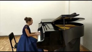 П.И.Чайковский "Апрель. Подснежник" - Мария Викентьева (фортепиано)