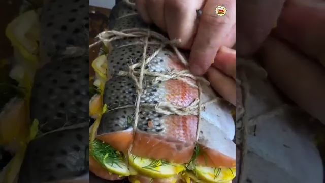 Красная рыба