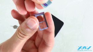Как вставить SIM-карту в Huawei P20 Pro (XDRV.RU)