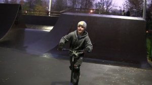 В СКЕЙТ-ПАРКЕ КРАСНОГОРСКА