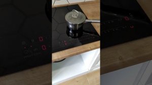 Автоматическое закипание Electrolux ipes6452kf не работает