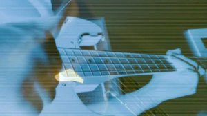 Aria Pro II Primary Bass ’80 - Thomastik JF344 - Ampeg SVP PRO