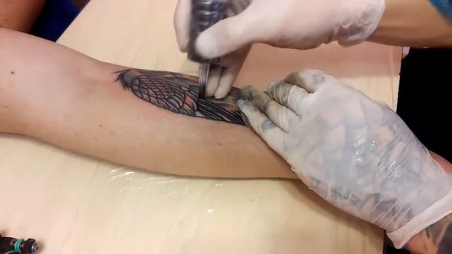 Корректировка партака. Объяснение, как не нужно делать смотреть онлайн