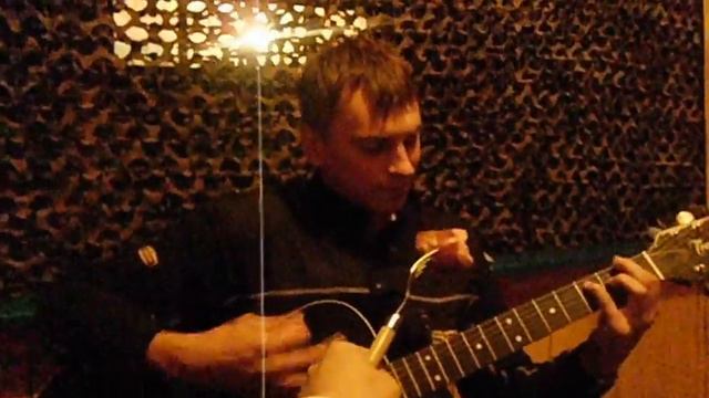 Классно поет
