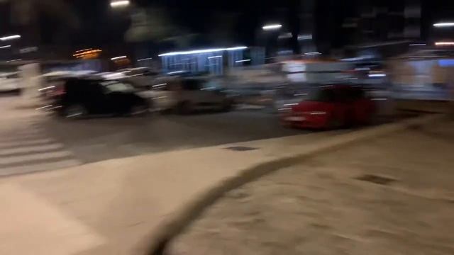 Рыболовные сети сохнут на берегу смотреть онлайн