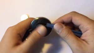 Разбираем ключ MINI для замены батарейки