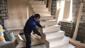Лестница на 90 градусов через площадку