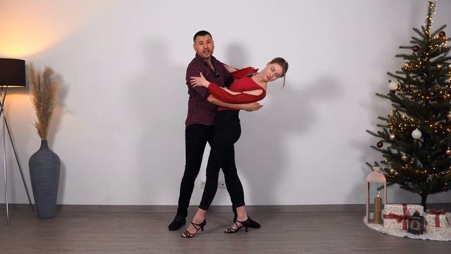 Intermediate Move To FINISH A Bachata Sensual DIP смотреть онлайн