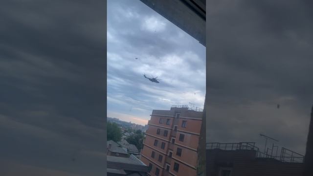 В сети публикуют еще кадры. Ростов.