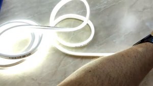Гибкая водонепроницаемая светодиодная лента 12V (SMD 2835)