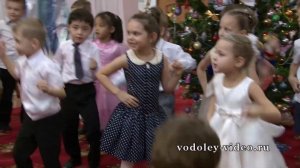 Новогодний утренник.   Танцы с родителями