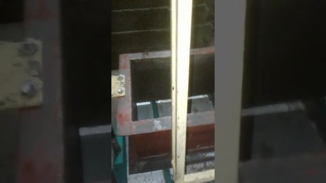 САМОДЕЛЬНЫЙ ВИБРОПРЕСС ДЛЯ ИЗГОТОВЛЕНИЯ АРБОБЛОКОВ  ДОМА!!!!