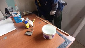 Обзор на клеи для обоев.