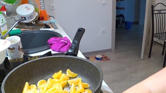РЕЦЕПТ: ГОТОВИМ РОЖДЕСТВЕНСКИЙ КЕКС. РОЖДЕСТВО. МУЖ - Вкусно. Идем в магазин за продуктами.