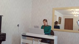 Урок вокала. Пение на легато. Распевки на октаву