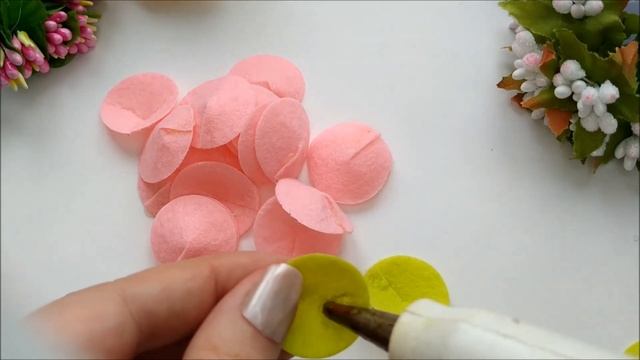 Ранункулюс из фетра / Ranunculus from felt