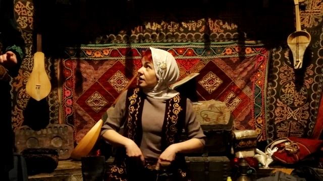 Семинар по культуре кочевых народов: индейский типи и киргизская юрта. Часть 2