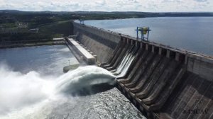 4K UHD Drone footage. Сброс воды на Усть-Илимской ГЭС