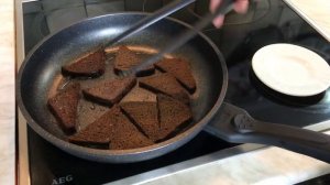 МИРОВАЯ ЗАКУСКА - гренки с намазкой из колбасного сыра. БЮДЖЕТНО и ОЧЕНЬ ВКУСНО!