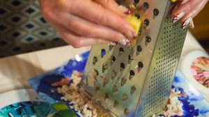 Горячие Бутерброды на сковороде с сыром и колбасой Простой завтрак