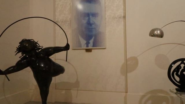 A Walk Through The Negresco Hotel, Nice смотреть онлайн