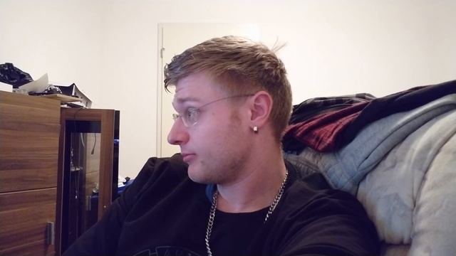 UNREAL TOURNAMENT KID (KEYBOARD CRUSHER) TELLS HIS LIFE STORY (ENGLISH) смотреть онлайн