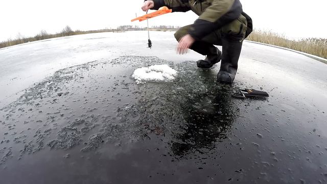 Щука на жерлицы на карьере. Закрытие сезона. Последний лед. Готовим на природе. смотреть онлайн