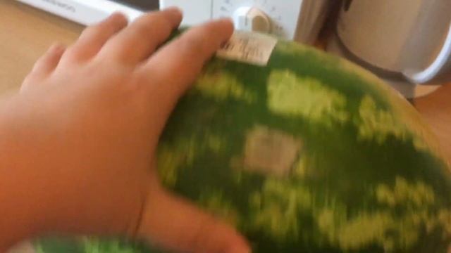 18.07.2020 Влог Люди- мотивируют!!! Купили зелёный арбуз( смотреть онлайн