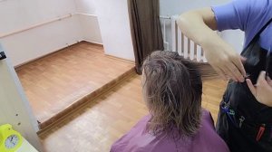 Coloring gray hair. Hair toning. A haircut.