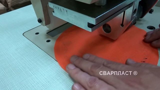 Ультразвуковая машина на базе швейной.Оформление ажурного края скатерти, салфеток. Сварка спанбонда смотреть онлайн