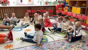 Танец "Мы весёлые малышки". Группа №1 "Лапушки" (2 года)