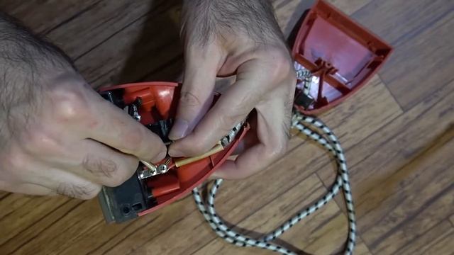 تعمیر اتو بخار تعویض سیم برق смотреть онлайн